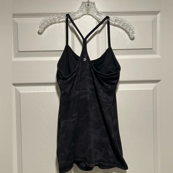 Lululemon Power Y Tank sz 10 - Picture 6 of 9